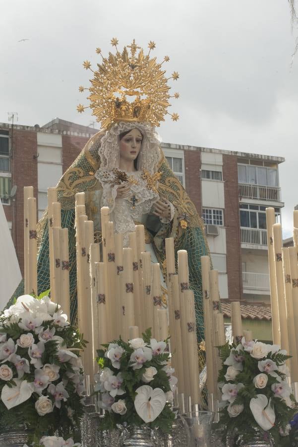 Fotos: Fotos de las procesiones y traslados del Sábado de Pasión