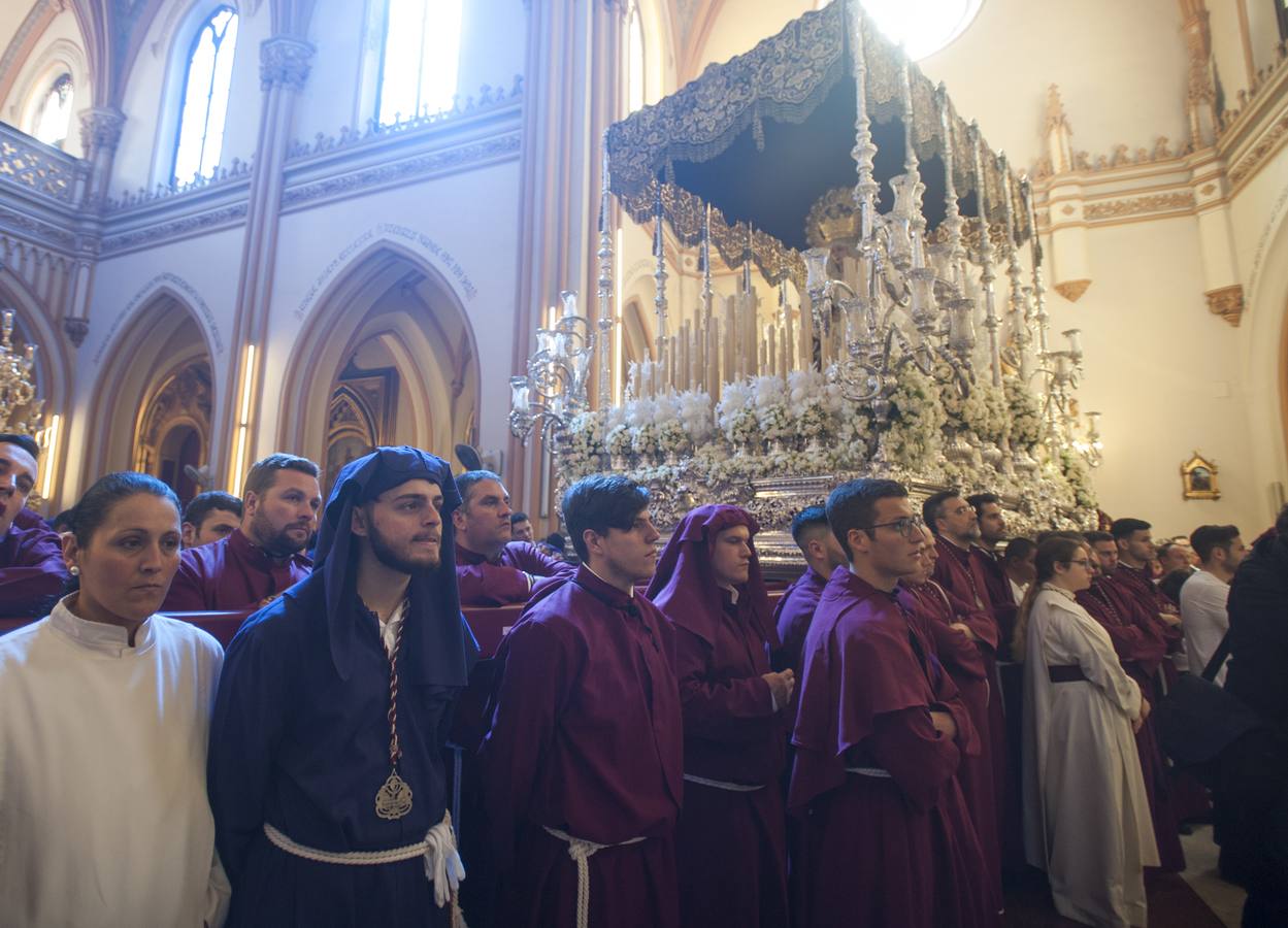 Fotos: Salud procesiona en la tarde del Domingo de Ramos