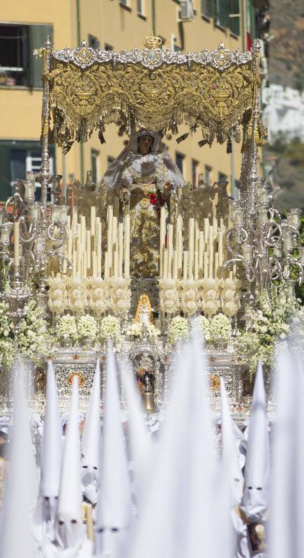 Imágenes de los cortejos de Rocío, Penas, Nueva Esperanza, Estrella, Rescate y Sentencia