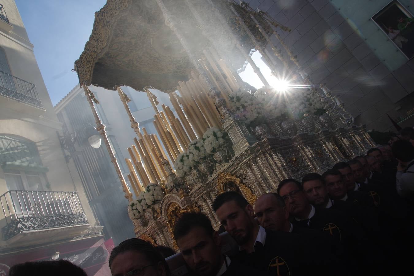 Imágenes de los cortejos de Rocío, Penas, Nueva Esperanza, Estrella, Rescate y Sentencia