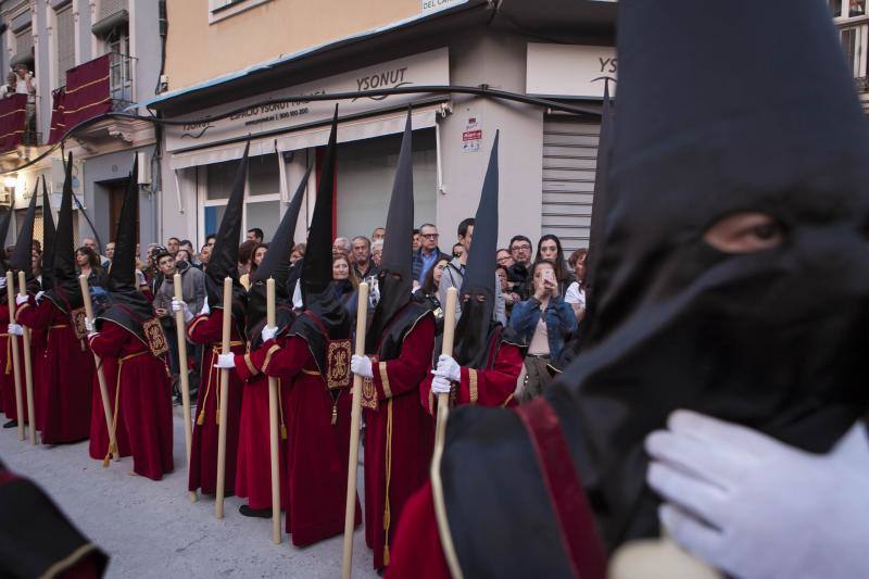 Fotos de los desfiles de Santa Cruz, Cena, Viñeros, Mena, Misericordia, Zamarrilla, Esperanza y Vera Cruz