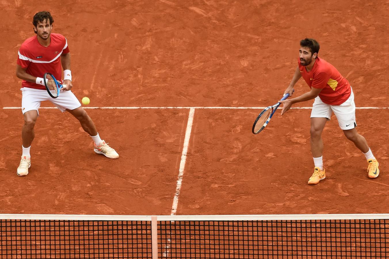 El punto de dobles lo han disputado Feliciano López y Marc López, por parte de España y Jan-Lennard Struff y Tim Puetz, por Alemania. 