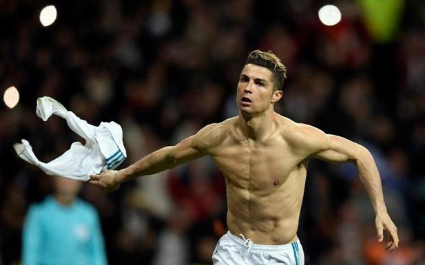Cristiano Ronaldo celebra su gol de penalti ante la Juventus. 