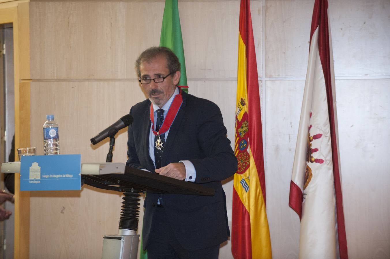 El Colegio de Abogados de Málaga ha sido el escenario que ha acogido una gran fiesta de la Justicia, presidido por el ministro Rafael Catalá