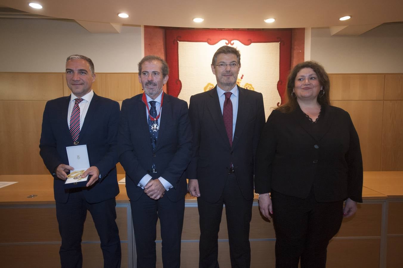 El Colegio de Abogados de Málaga ha sido el escenario que ha acogido una gran fiesta de la Justicia, presidido por el ministro Rafael Catalá