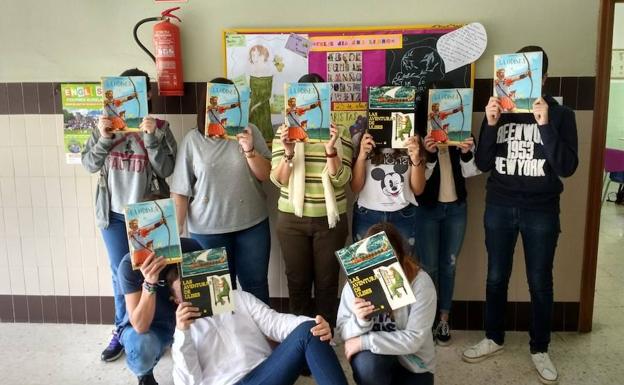 Mercadillo para el intercambio de libros usados en Maristas