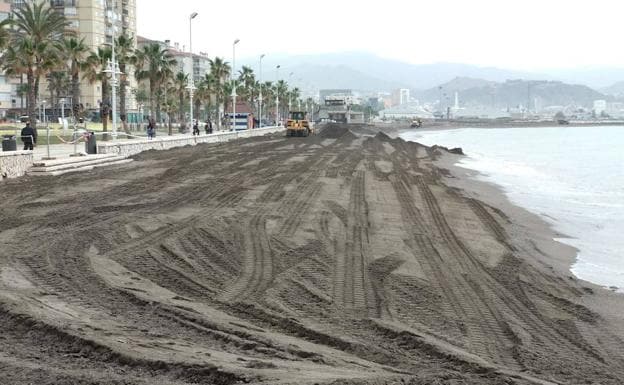 Estado de la playa de San Andrés ayer, poco antes de terminar los trabajos de estabilización. 