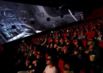 Imagen secundaria 1 - China reta a Hollywood con el mayor estudio de cine del mundo