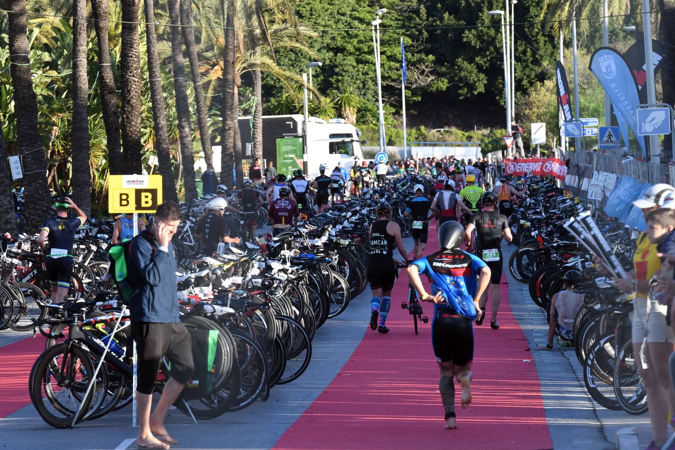 El británico ha conquistado el primer Ironman 70.3 Marbella que abre el calendario europeo de la especialidad. En total había 2.500 inscritos