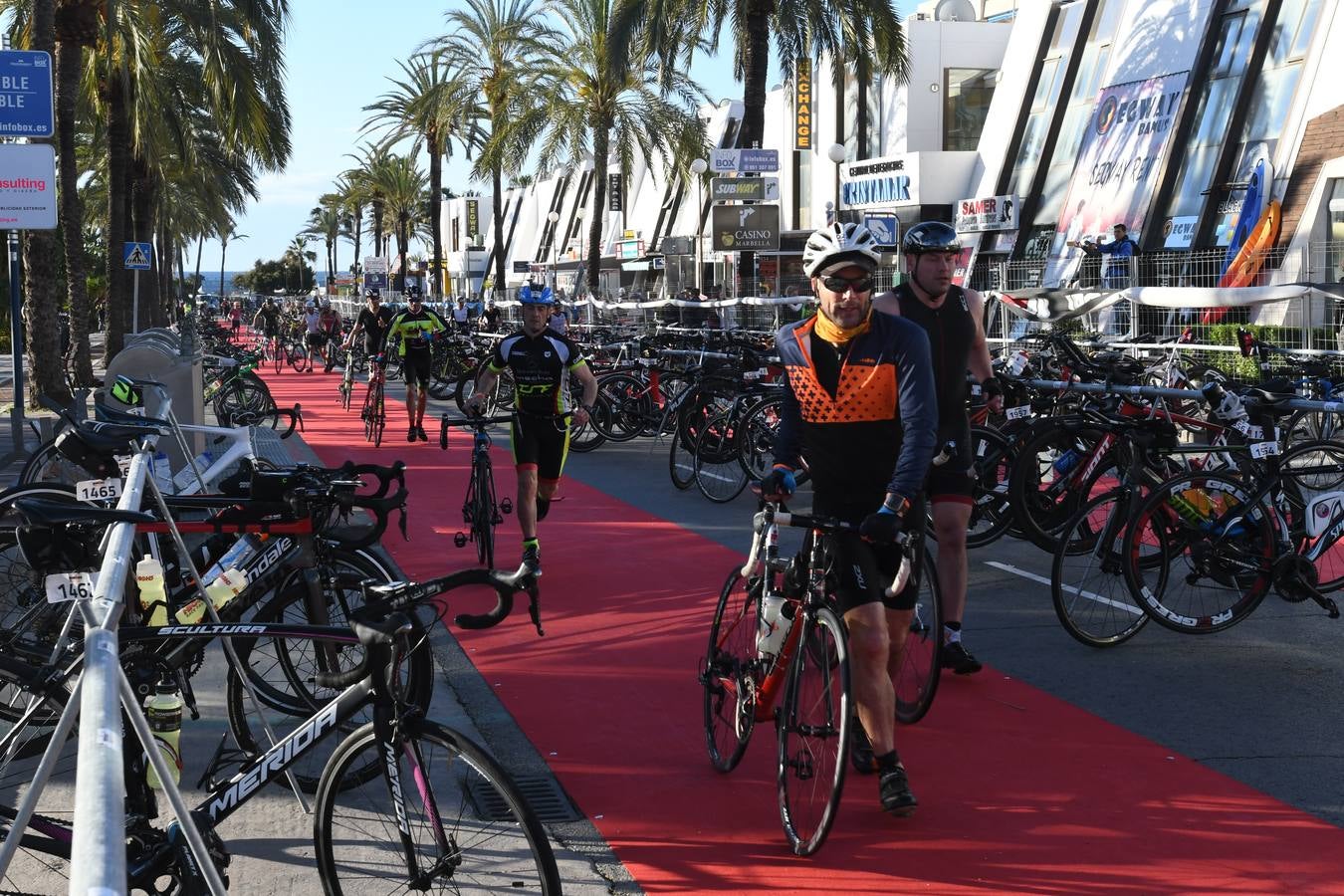 El británico ha conquistado el primer Ironman 70.3 Marbella que abre el calendario europeo de la especialidad. En total había 2.500 inscritos