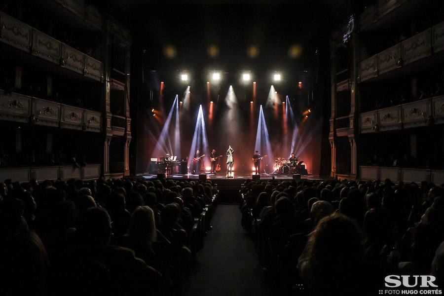 La cantante colgó el 'no hay billetes' en el Teatro Cervantes