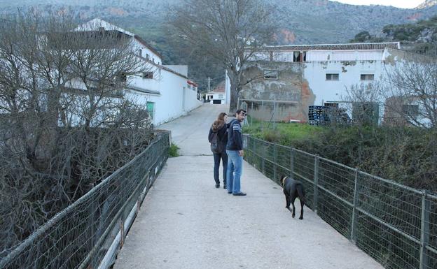 Recorrido por el puente de la Estación de Benaoján