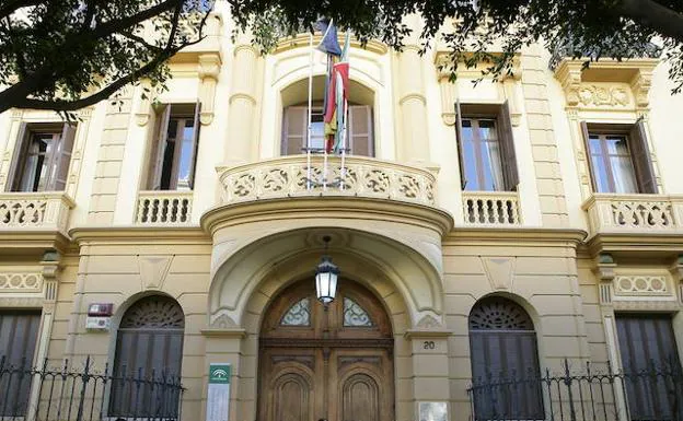 De la Torre dice que la venta del Palacio de la Tinta es «símbolo del desinterés» de la Junta por Málaga