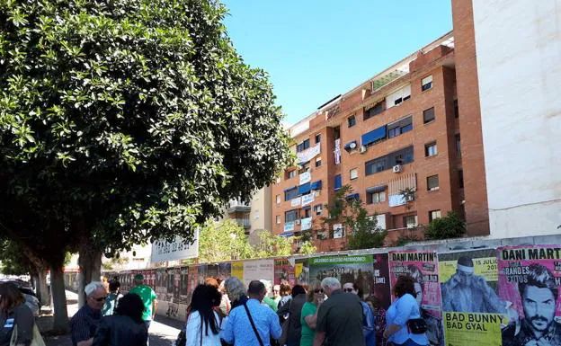 Vecinos y concejales de Málaga Ahora rechazan las construcciones autorizadas en un solar a espaldas de Urbanismo