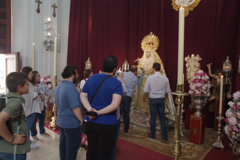 Las distintas imágenes marianas están expuestas en sus templos