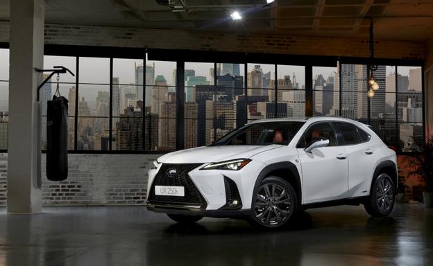 UX 250h, el cuarto SUV híbrido de Lexus