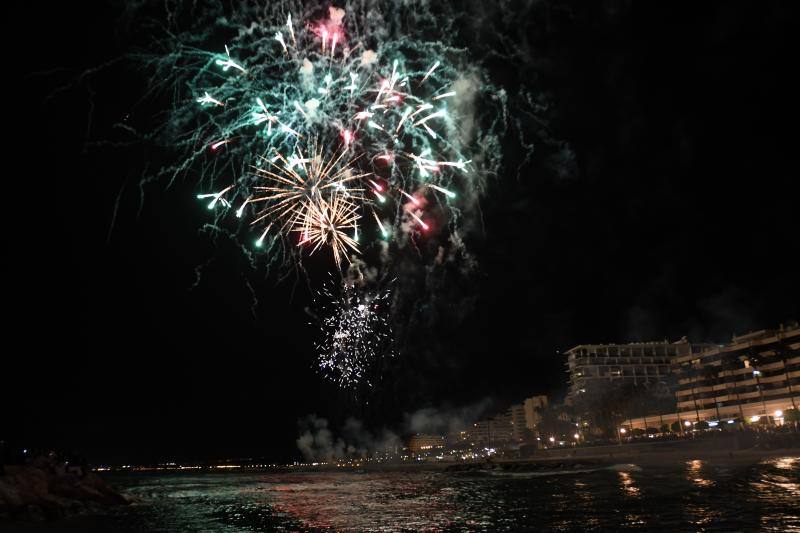 Los fuegos artificiales y el pregón de Concha Montes dan el pistoletazo de salida a las fiestas de San Bernabé