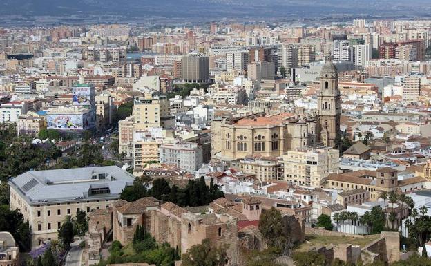 Un juzgado suspende cautelarmente la revisión de los edificios protegidos del Centro de Málaga 