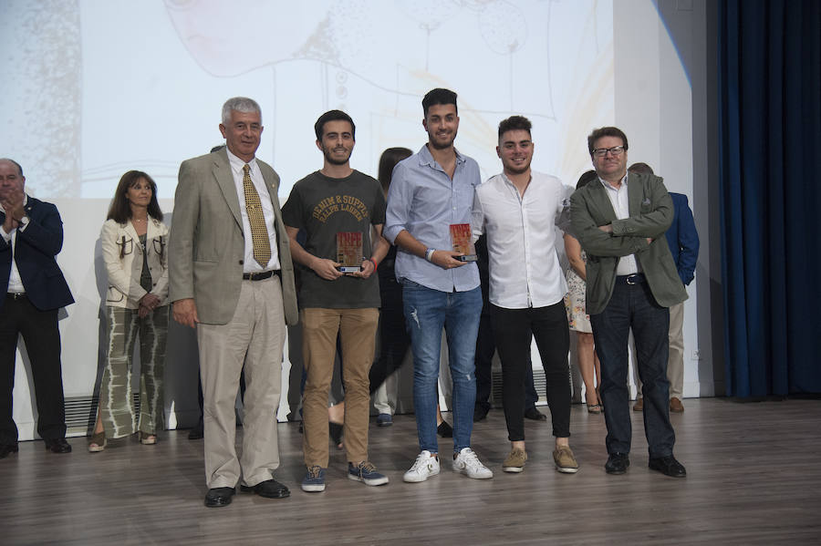 La Universidad premia al UMA Antequera y al Málaga femenino, entre otros, y recuerda a la figura de Carlos Serra