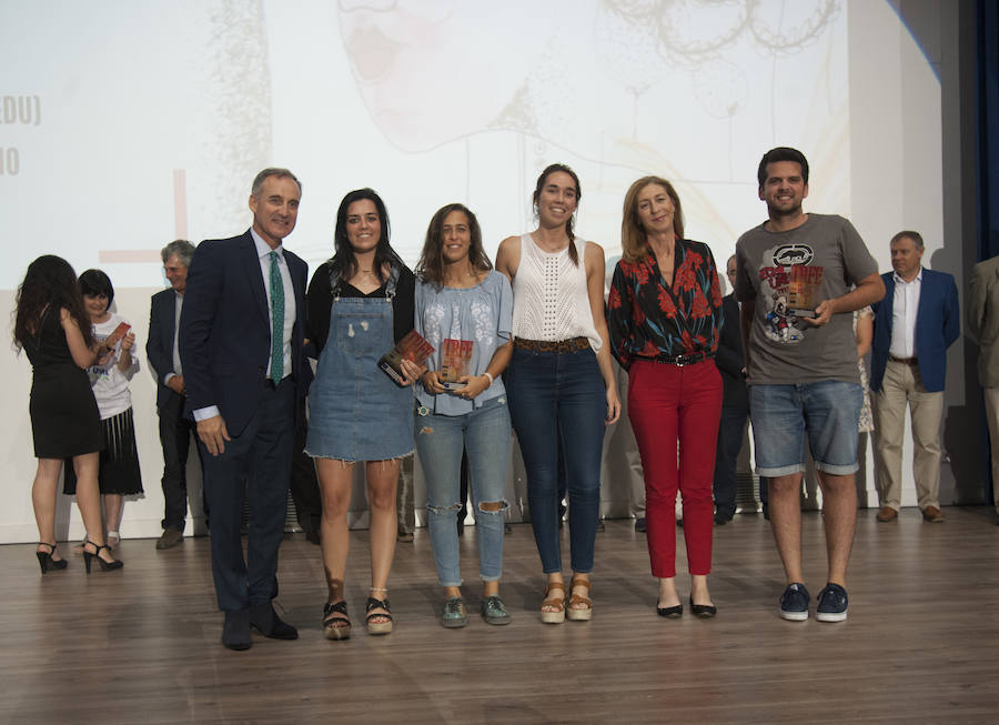 La Universidad premia al UMA Antequera y al Málaga femenino, entre otros, y recuerda a la figura de Carlos Serra