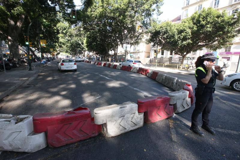 Caravanas de vehículos tanto en el Paseo del Parque como en el de los Curas en sentido oeste