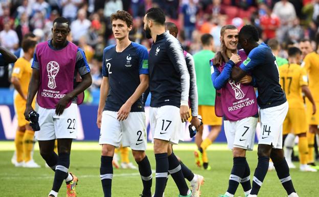Los franceses celebran el triunfo. 
