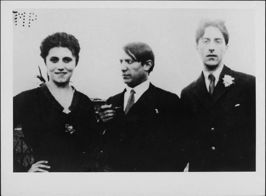 La pareja, con Jean Cocteau.