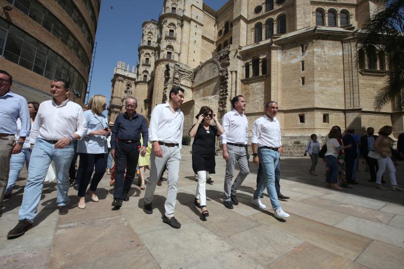 La aspirante a presidir a los populares abre en Málaga su campaña acompañada por los presidentes del partido en Málaga, Sevilla, Córdoba y Huelva y el líder andaluz, Juanma Moreno