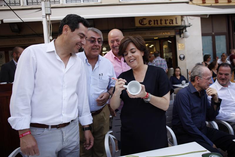 La aspirante a presidir a los populares abre en Málaga su campaña acompañada por los presidentes del partido en Málaga, Sevilla, Córdoba y Huelva y el líder andaluz, Juanma Moreno