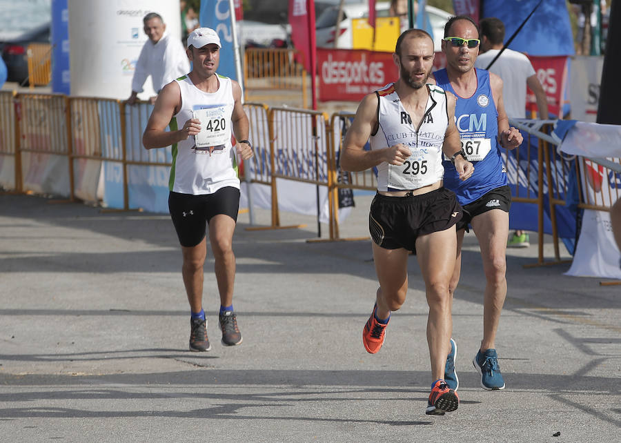 Cerca de 500 corredores han participado en la prueba 