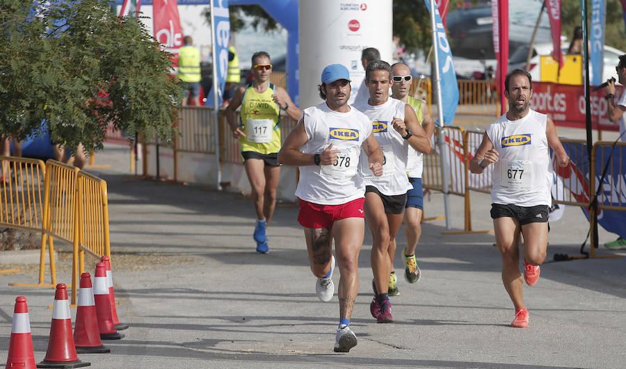 Cerca de 500 corredores han participado en la prueba 