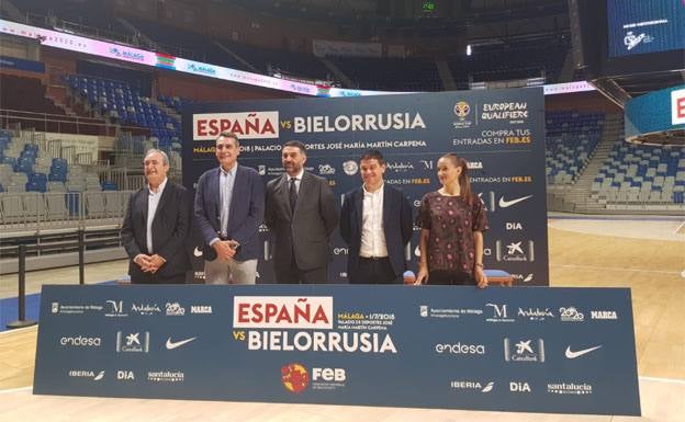 Doble sesión de España en el Martín Carpena