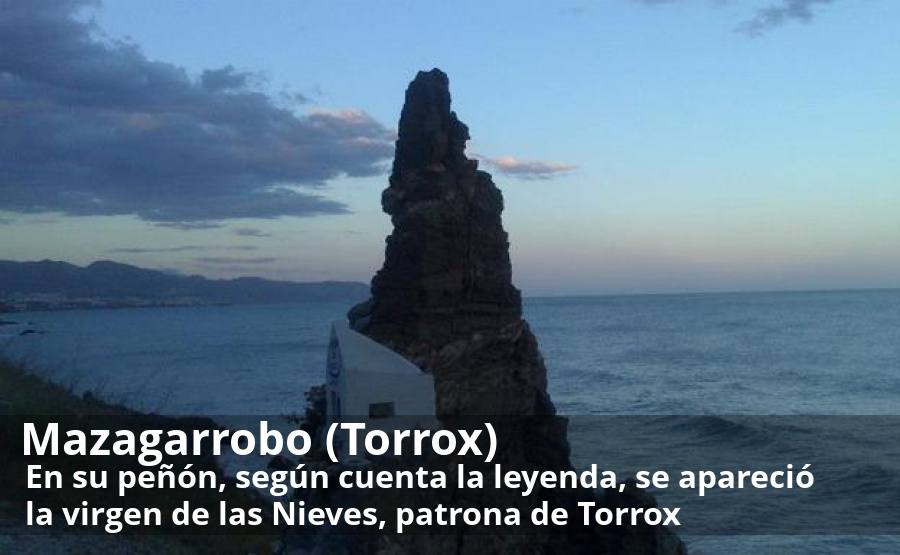 Entre las calas más interesantes del litoral axárquico también está la que se conoce como playa de Mazagarrobo o Tajo de la Virgen. Esta última denominación se debe a la existencia de un peñón donde, según cuenta la leyenda, se apareció la virgen de las Nieves (patrona de Torrox). Para salvar a unos pescadores del pueblo de un temporal. Se trata de una playa de algo más de un kilómetro de longitud y unos veinte metros de anchura. Otro aliciente para disfrutar de esta cala está en sus aguas cristalinas, idóneas para disfrutar de actividades como el submarinismo.  Más info aquí.