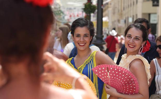 La Feria del Centro de Málaga volverá a terminar a las seis de la tarde