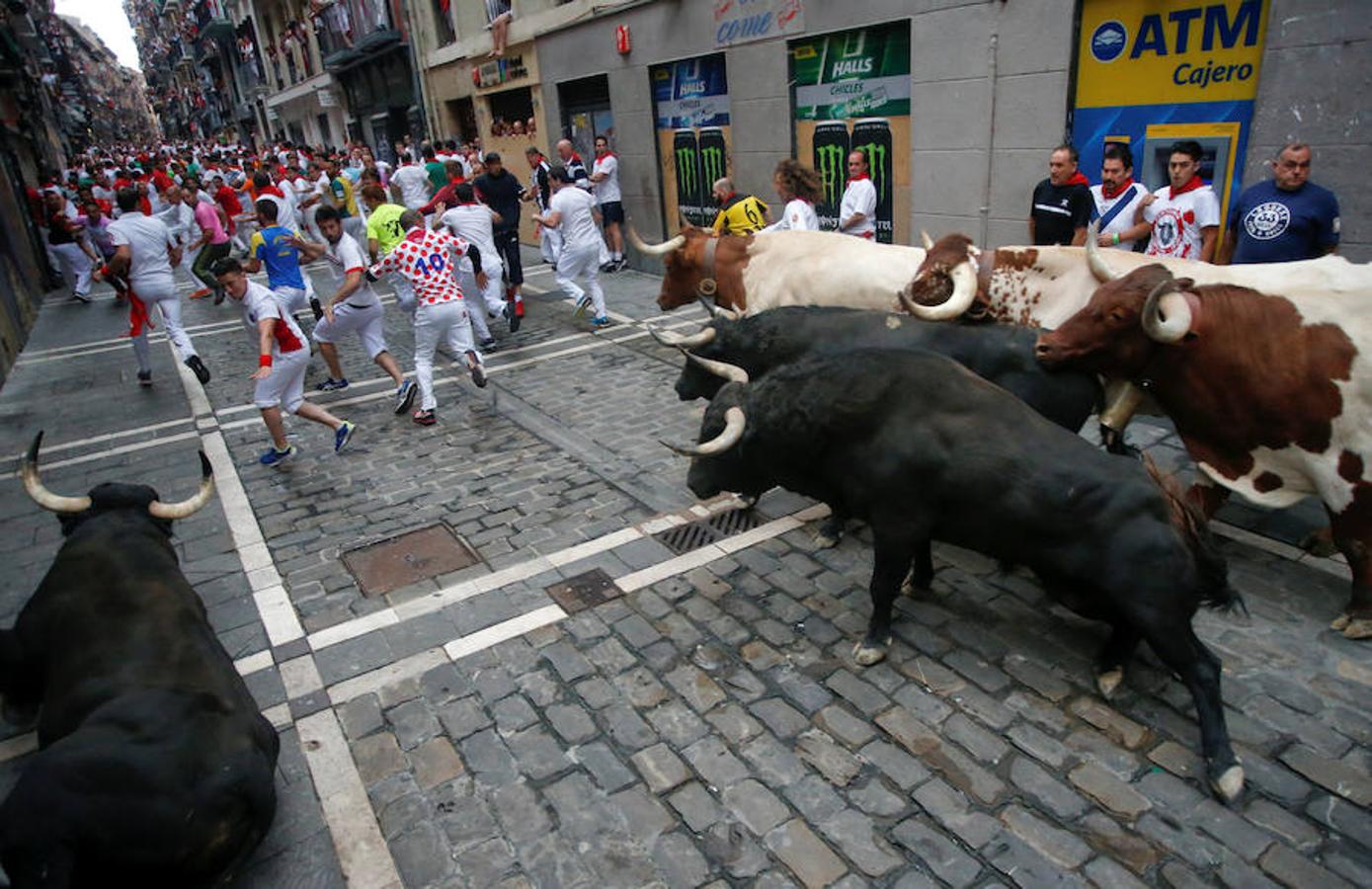 Los toros de Jandilla han provocado el segundo herido por asta de toro de estos Sanfermines.