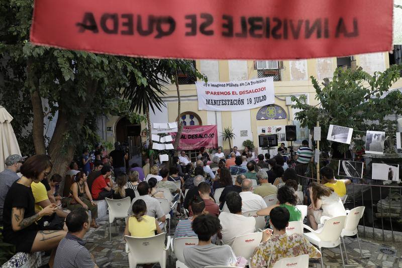 El centro malagueño vuelve a llenar el patio de su sede ocupada en unas jornadas culturales