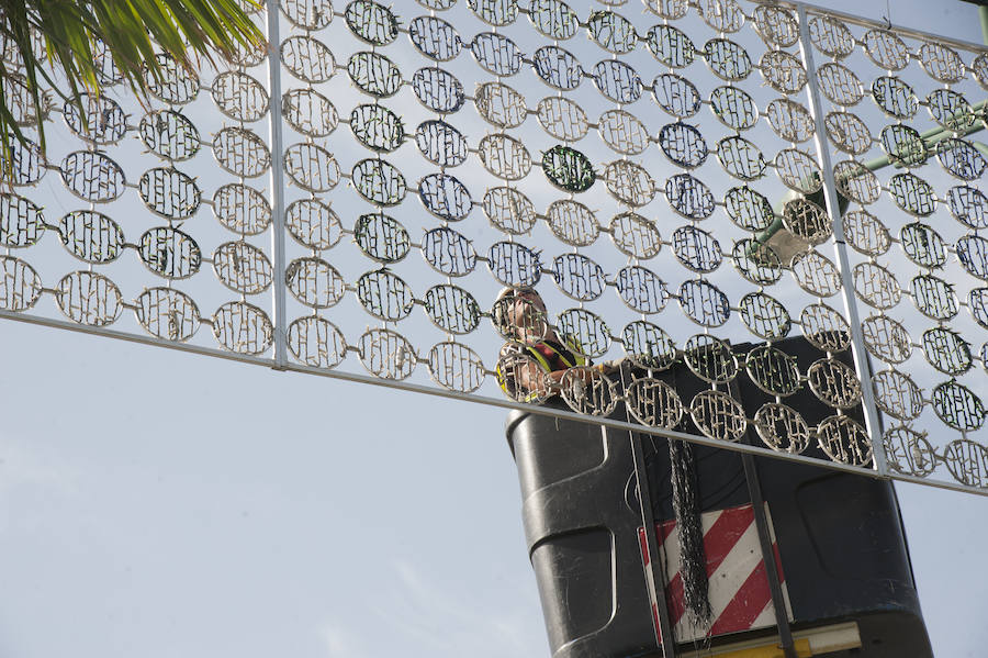 Cuenta atrás para la Feria de Málaga 2018 y en el Real del Cortijo de Torres se trabaja para que todo esté a punto.