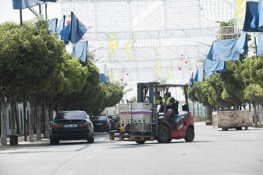 Cuenta atrás para la Feria de Málaga 2018 y en el Real del Cortijo de Torres se trabaja para que todo esté a punto.
