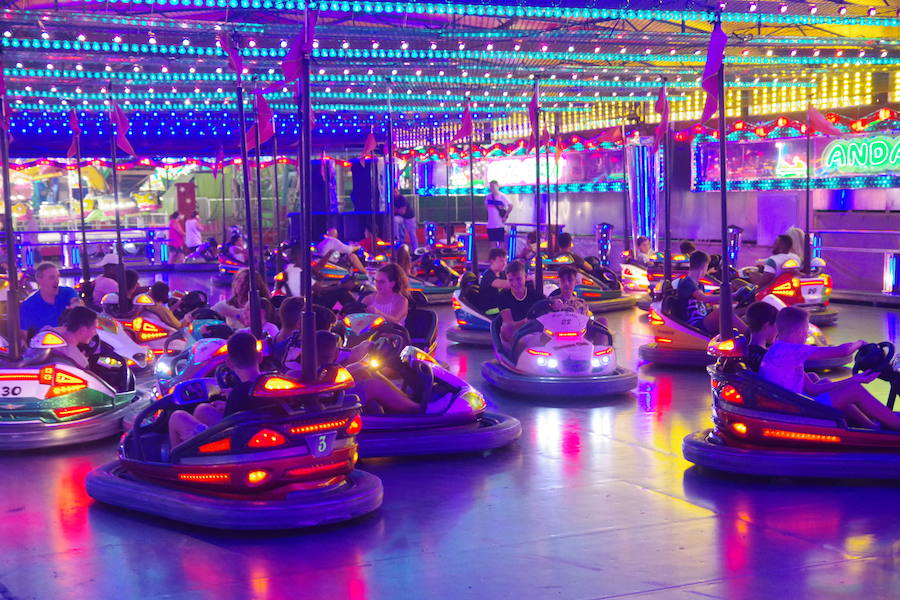 Fotos: Las mejores imágenes del primer domingo de la Feria de Málaga 2018