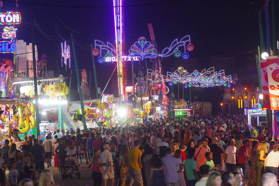 Fotos: Las mejores imágenes del primer domingo de la Feria de Málaga 2018