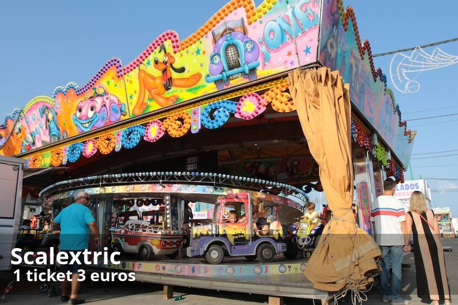 Toma nota de los precios de los cacharritos de la Feria de Málaga 2018