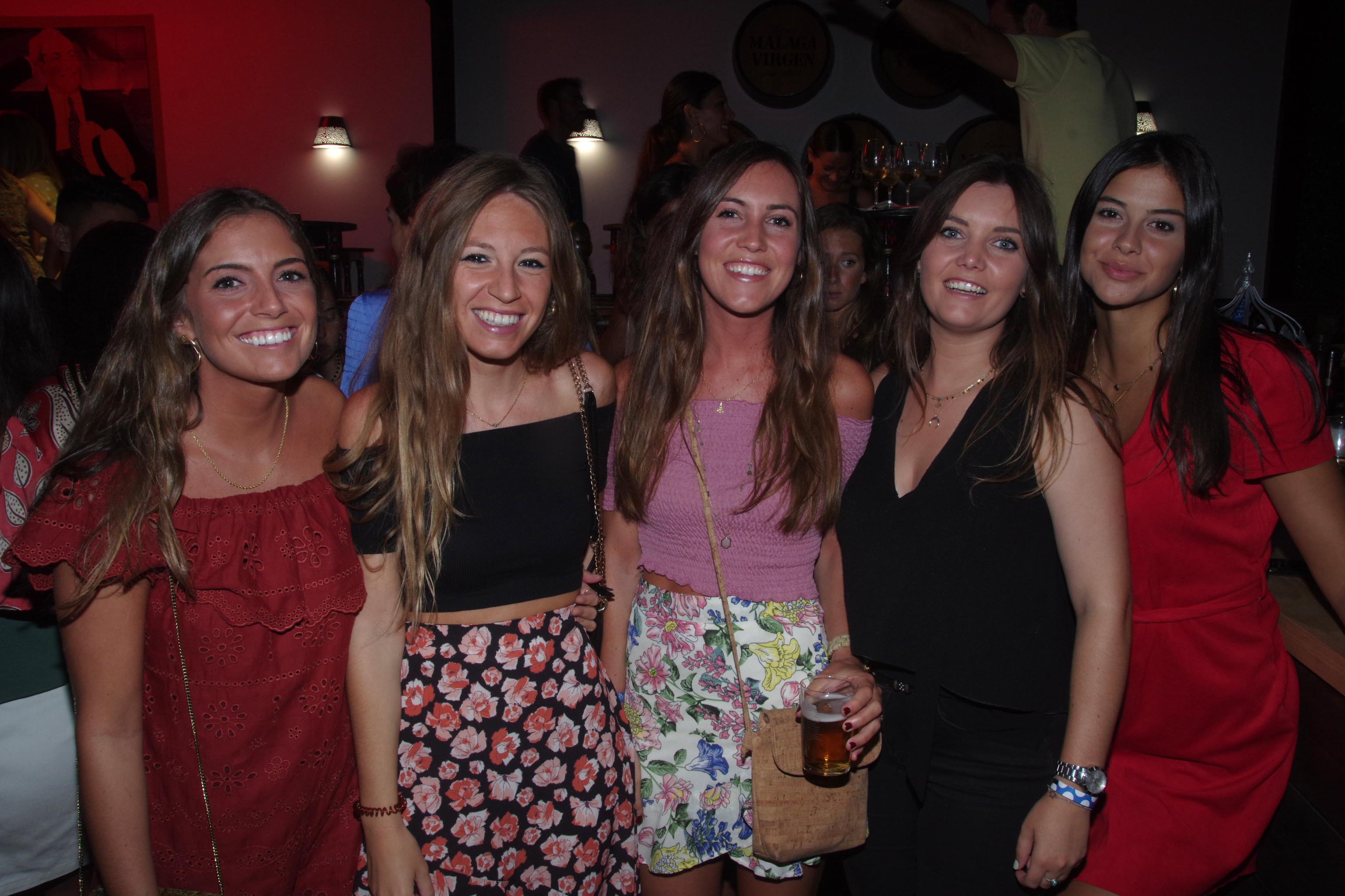 Paula Acosta, Lidia Ortega, Paz Verdú, Andrea Verdú y Blanca Mayoral