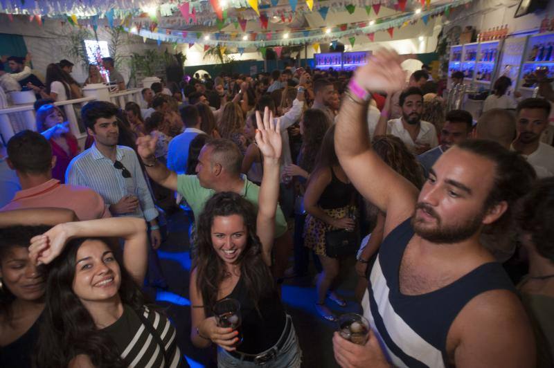 Ambiente en el Cortijo de Torres en la jornada del viernes.