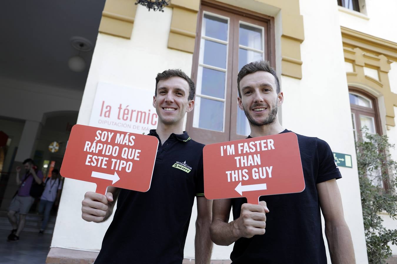 Málaga es protagonista en la Vuelta Ciclista España 2018. La etapa inicial y hasta otras tres tocan tierras malagueñas en una edición en la que hasta la canción oficial es de una malagueña. Aquí recogemos las mejores imágenes del paso por Málaga.