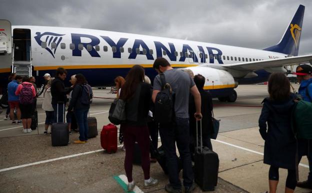 Pasajeros de un vuelo de Ryanair. 