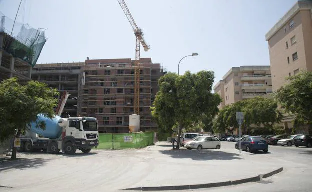 Suelo de la calle Cañada del Tesoro que se subasta. 