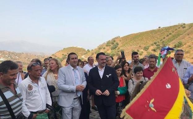 Imagen principal - Almáchar celebra las bodas de oro de su Fiesta del Ajoblanco