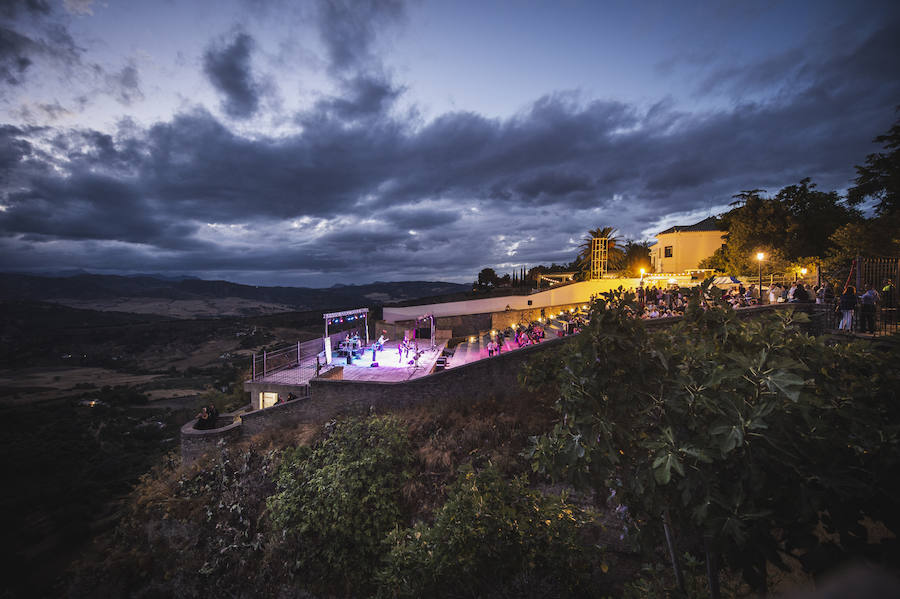 Una veintena de grupos llegados principalmente de Austin, Nashville y Sidney ofrecerán un centenar de conciertos gratuitos en cuatro escenarios con encanto 