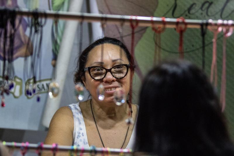 Velas, zocos o talleres dan vida al encuentro, que este viernes recibió a Niña Pastori y que el domingo echa el cierre con Triana