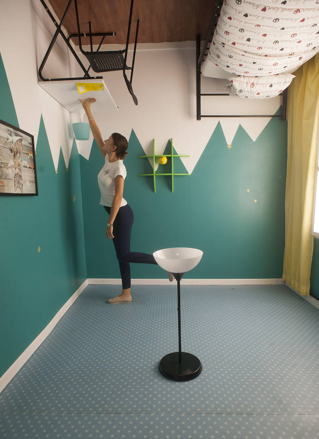 El Museo de la Imaginación se instala en el Soho de Málaga y se hace un hueco en la oferta cultural de la capital con una exhibición que mezcla ciencia y ilusionismo con un sentido lúdico